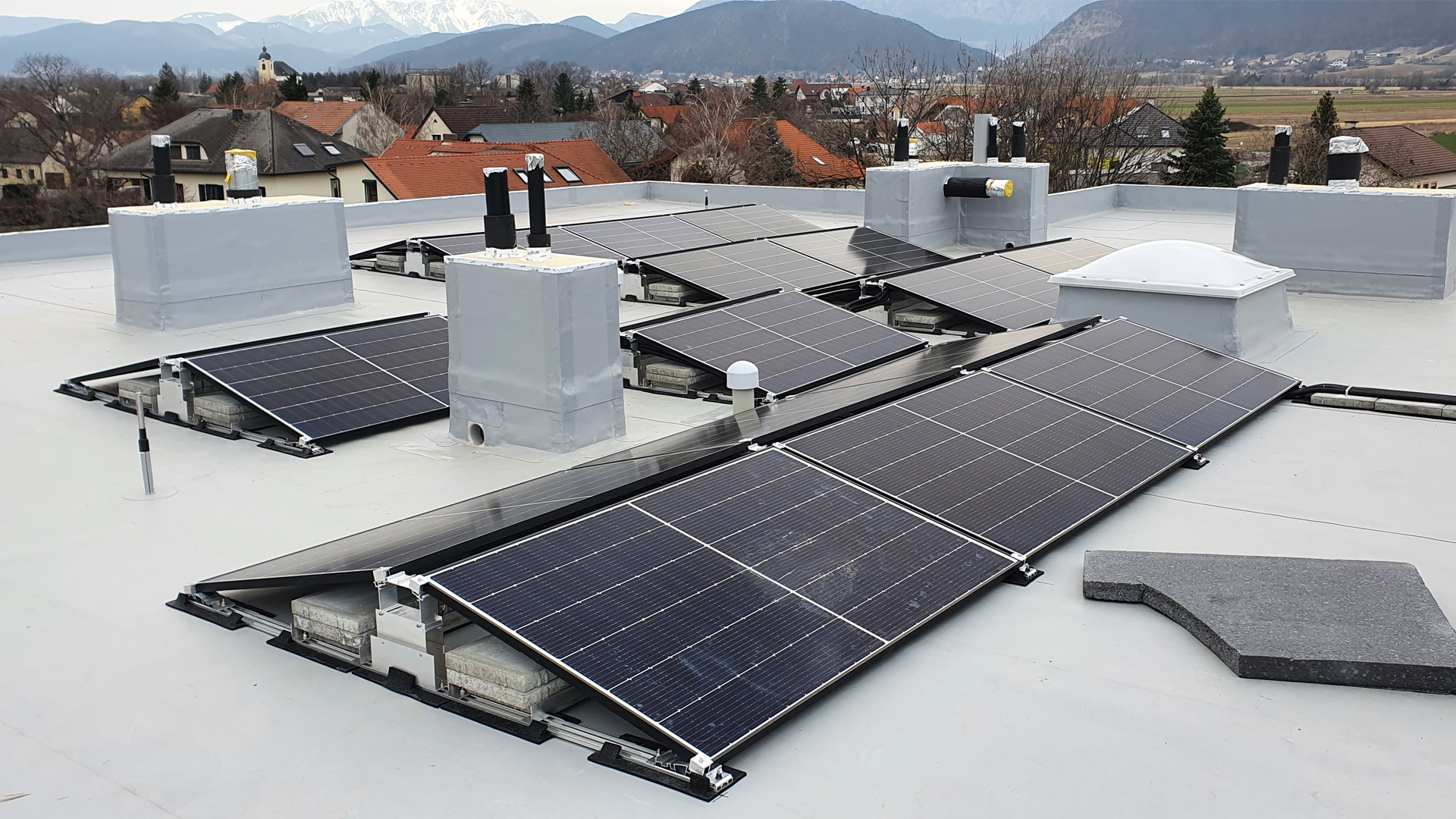 Photovoltaikanlage – Flachdach